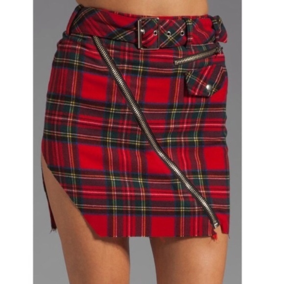 UNIF Carnaby Plaid Skirt - Picture 1 of 3